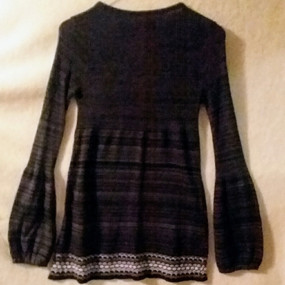 DECREE top - Picture 3 of 5